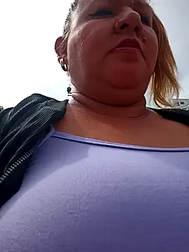 HORNY MATURE25 online show from February 2025 03:18:02 PM