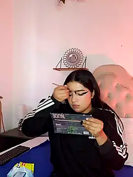 Snapshot of aliice_walker_ chatting on January 2025 12:19:02 PM aliice walker online show from January 2025 12:19:02 PM