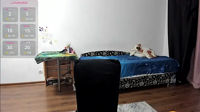 KitsuneRem online show from December 2024 08:36:02 PM