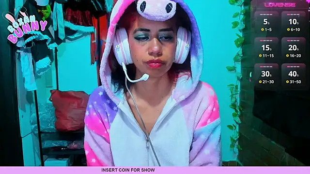 Roxanbunny1 online show from December 2024 09:35:01 AM