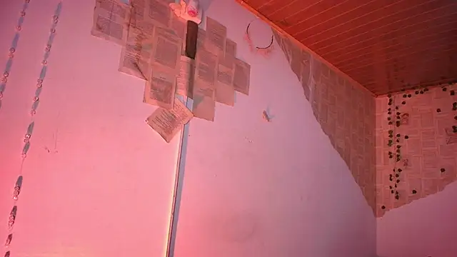 kisstarxxx online show from September 2025 03:06:01 AM