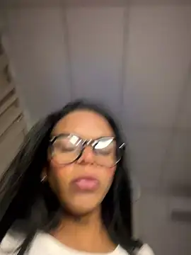 Charly  online show from July 2026 03:00:02 AM