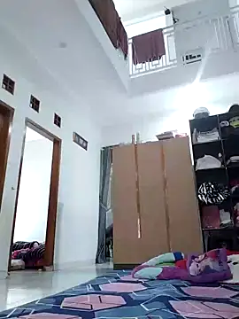 Dwirosebig online show from October 2025 05:17:02 AM