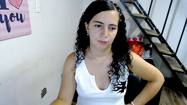 samantha baby  online show from February 2025 10:13:01 PM