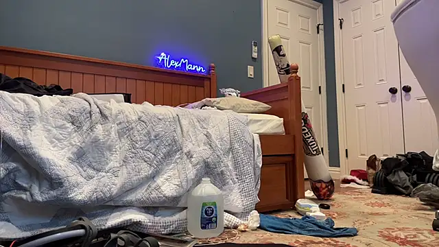 alexmannd online show from March 2025 01:03:02 PM