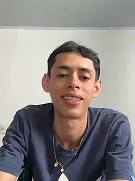 domeniic   online show from April 2026 04:23:01 PM