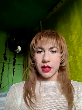 Evehampy online show from December 2025 08:04:01 PM