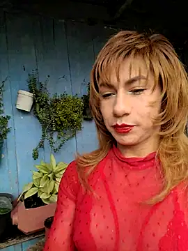 Snapshot of Evehampy chatting on May 2026 07:29:01 PM Evehampy online show from May 2026 07:29:01 PM