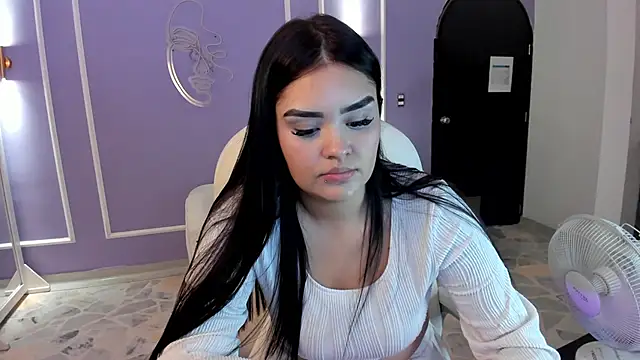 martinasaez online show from January 2025 10:50:01 PM