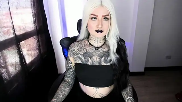 Anaii Gomez online show from December 2025 07:31:02 PM