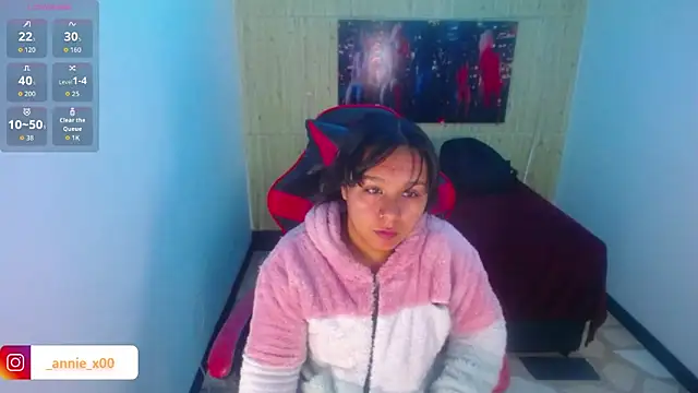 Charis 21 online show from October 2025 01:13:02 AM