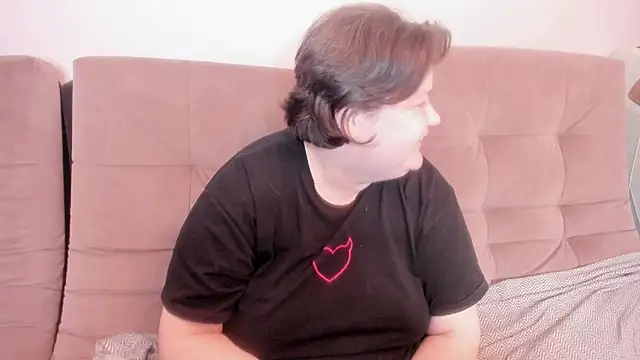 ihaveasecret  online show from March 2025 07:05:01 PM