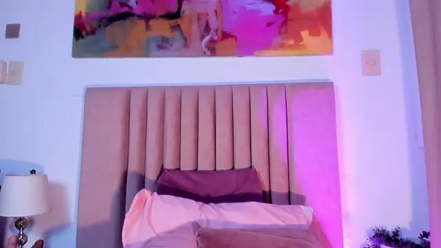 NoraDasilva online show from March 2025 10:58:02 PM