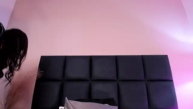 NoraDasilva online show from October 2025 12:41:02 AM