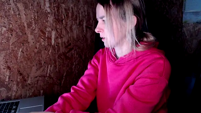 Snapshot of las_sweet chatting on February 2026 12:26:01 PM las sweet online show from February 2026 12:26:01 PM