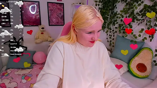 Snapshot of art_lovee chatting on February 2026 06:26:01 AM art lovee online show from February 2026 06:26:01 AM