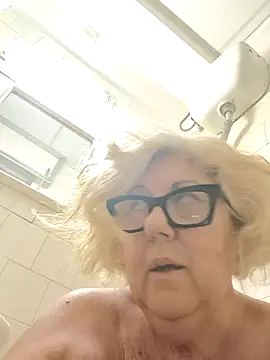 Merilulla online show from January 2026 12:14:02 AM