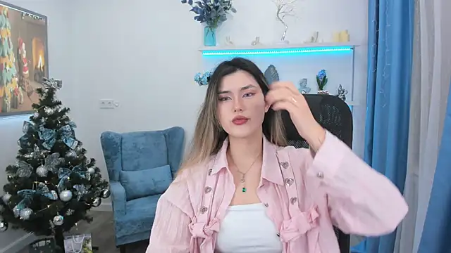 AnneTLi online show from December 2025 03:26:02 AM