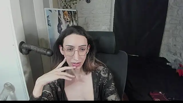 Mayala   online show from March 2025 11:25:01 PM