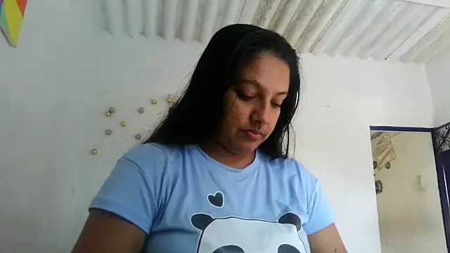 almaswan1 online show from December 2024 05:22:02 PM