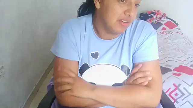 almaswan1 online show from February 2025 03:26:02 PM