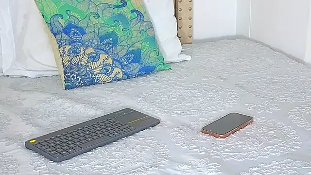 Snapshot of KeryHillson chatting on October 2025 11:47:01 AM KeryHillson online show from October 2025 11:47:01 AM