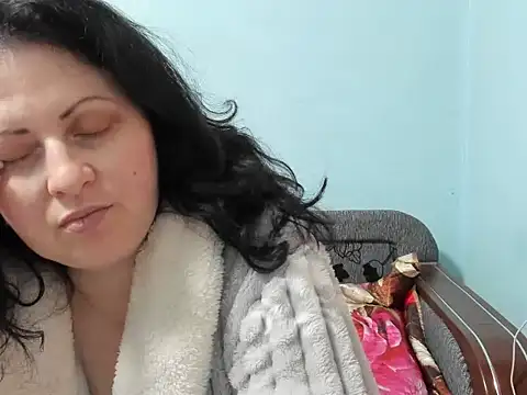 Snapshot of Lillian2 chatting on January 2025 11:53:02 AM Lillian2 online show from January 2025 11:53:02 AM