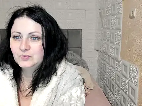 Snapshot of Lillian2 chatting on March 2025 07:14:02 AM Lillian2 online show from March 2025 07:14:02 AM