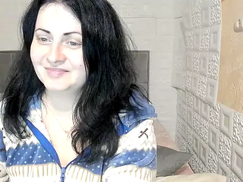 Snapshot of Lillian2 chatting on March 2025 04:10:01 AM Lillian2 online show from March 2025 04:10:01 AM