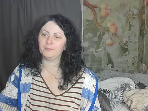 Snapshot of Lillian2 chatting on October 2025 11:16:02 PM Lillian2 online show from October 2025 11:16:02 PM