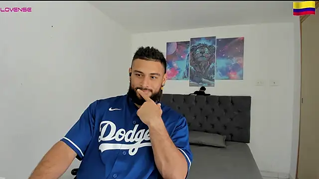 Louis marley   online show from December 2024 05:54:02 PM