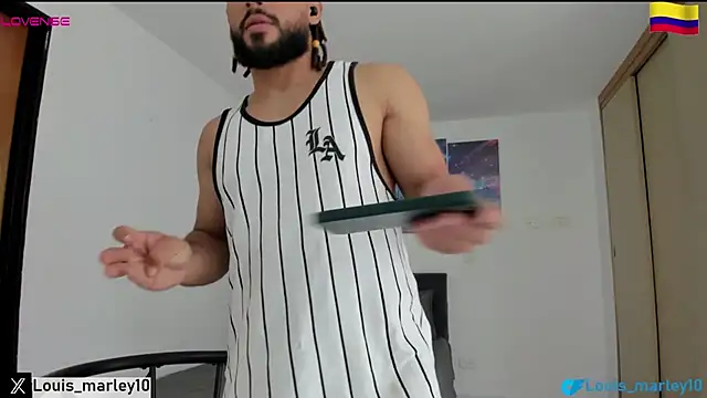 Louis marley   online show from March 2025 07:35:01 PM