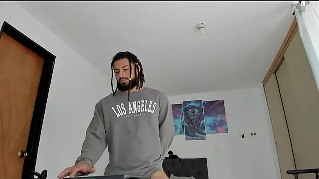 Louis marley   online show from January 2026 05:18:02 PM