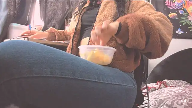 MYFAVOURITESTRAGER online show from October 2025 03:35:01 PM