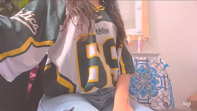 MYFAVOURITESTRAGER online show from April 2026 09:08:02 PM