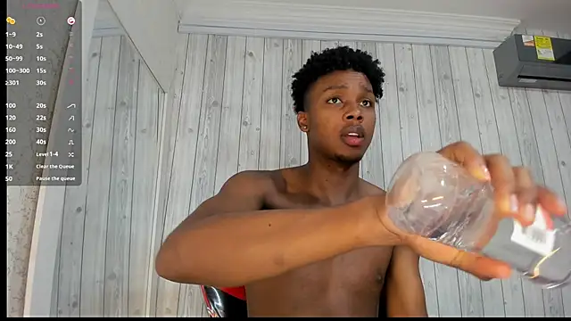 DominicSccott online show from March 2025 01:15:02 PM