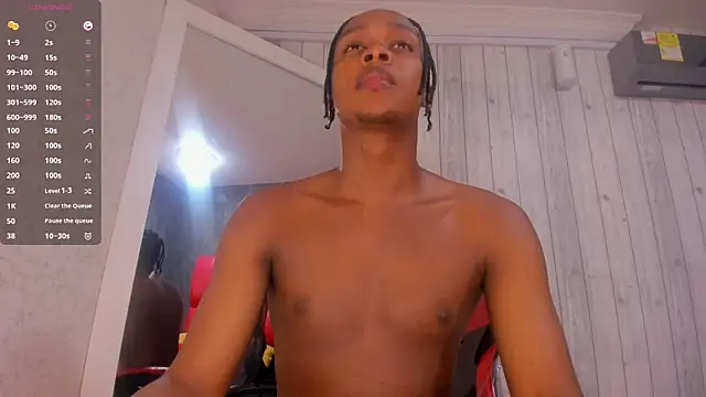 DominicSccott online show from September 2025 12:29:02 PM