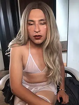 Aly scarf online show from February 2025 04:48:01 PM