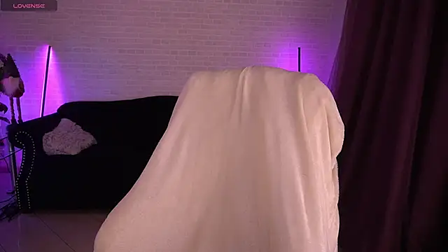 Daenerys Daenn online show from January 2025 07:48:02 AM