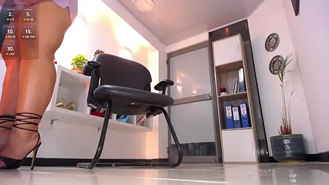 Natashaclaus04 online show from February 2025 11:39:02 AM