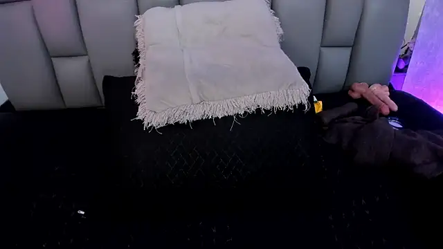  MiaBrown  online show from February 2025 12:08:01 PM