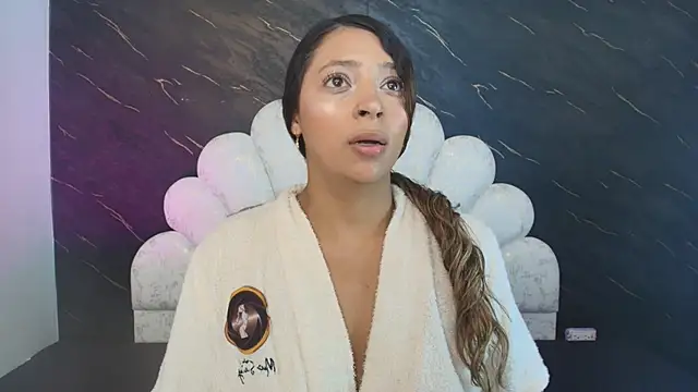  MiaBrown  online show from May 2026 12:13:02 PM