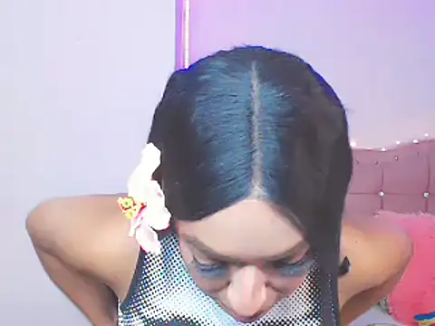 Tanedra collings online show from January 2025 12:33:01 AM