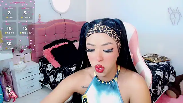 Tanedra collings online show from September 2025 02:55:02 AM