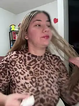 Celestedubois online show from November 2025 07:49:02 PM