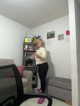 Snapshot of Celestedubois chatting on February 2026 09:46:02 PM Celestedubois online show from February 2026 09:46:02 PM