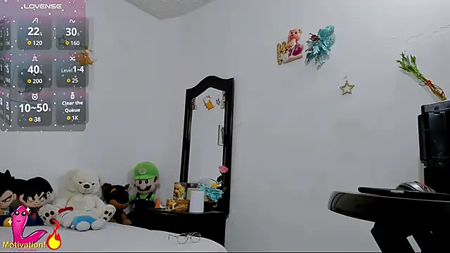 Amy jones77 online show from October 2025 07:03:02 PM