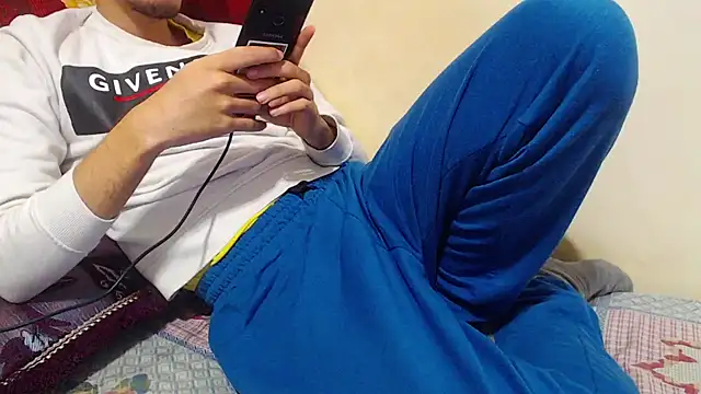 Alexdelarge323 online show from January 2025 04:33:01 PM