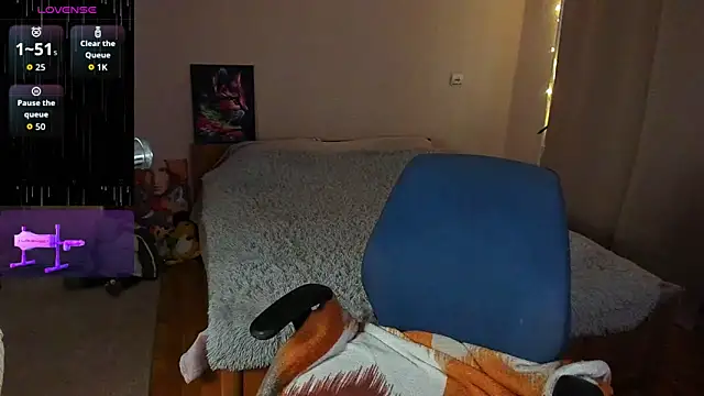 Cherry  Girl online show from September 2025 03:13:02 PM