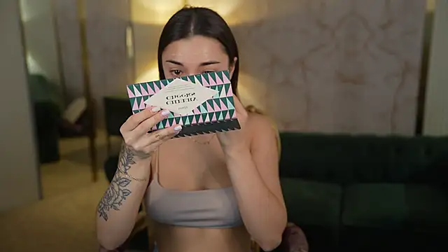 Jasmine Flow online show from November 2025 11:53:01 AM